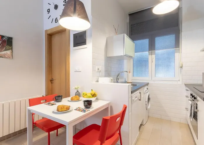 Indautxu Metro Next Stop