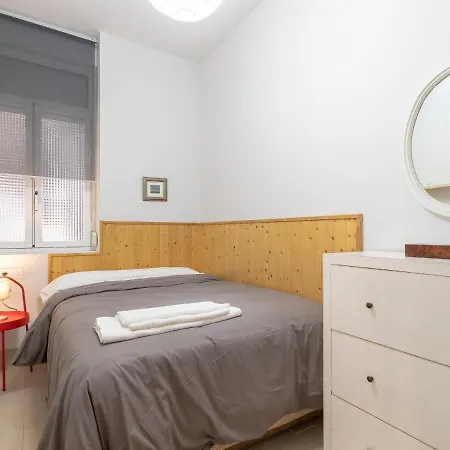 Indautxu Metro Next Stop Apartment *