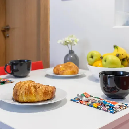 Indautxu Metro Next Stop ビルバオ